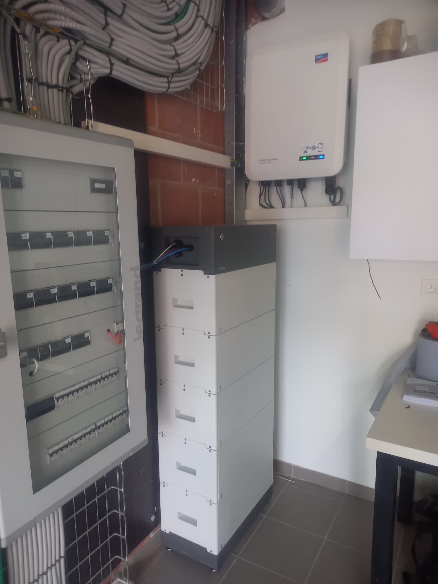 BYD 13,8 kWh batterij