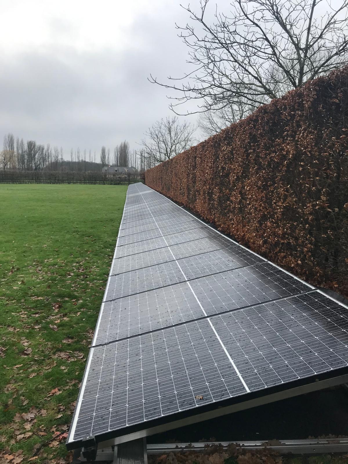 Zonnepanelen grondopstelling